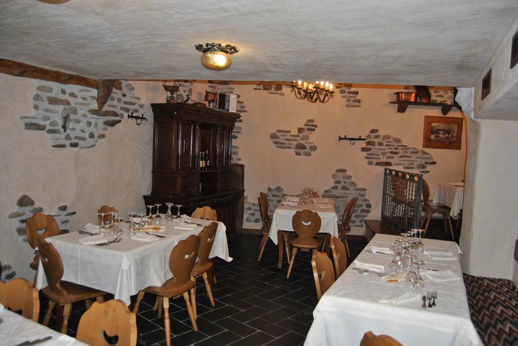 Casa Vacanza La Rocca Chiesa in Valmalenco Exterior foto